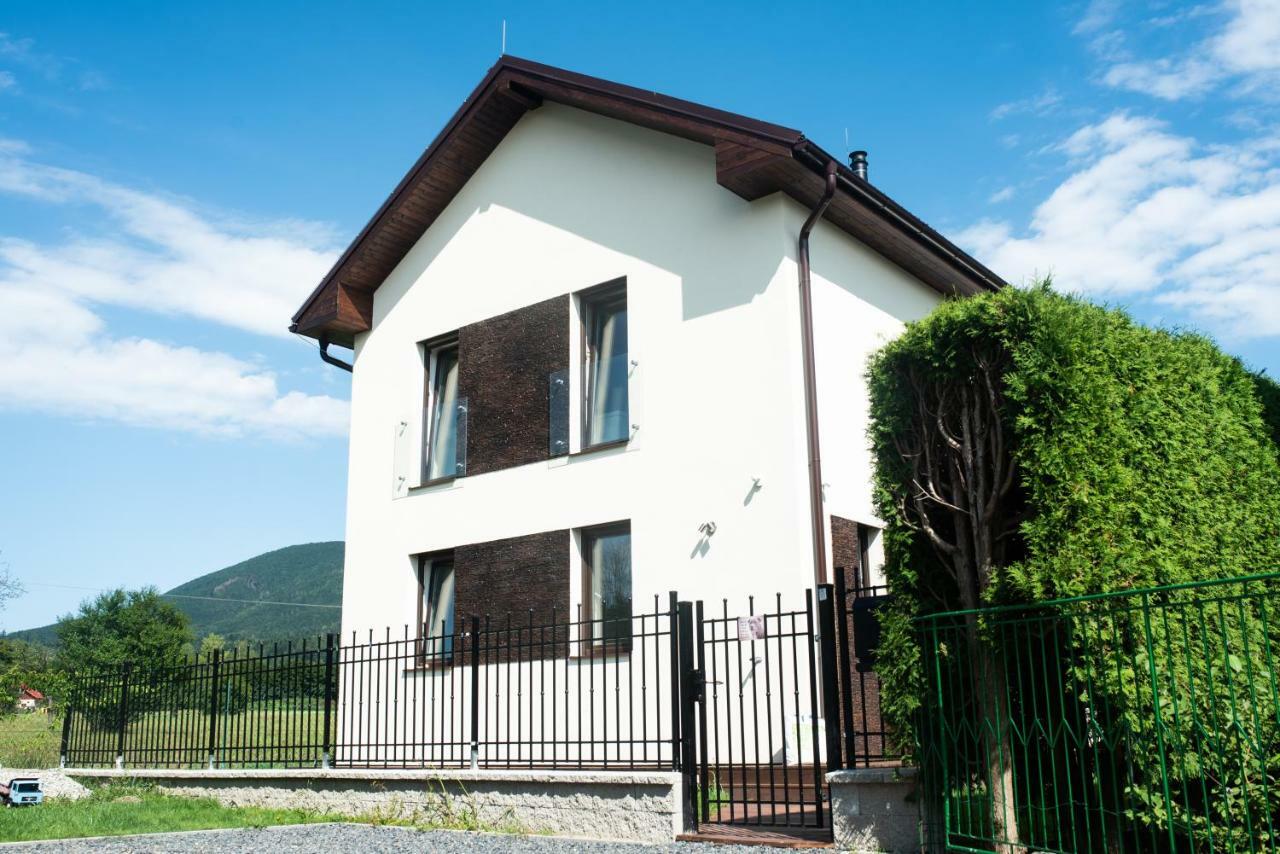Vila Pod Cernou Horou Rožnov pod Radhoštěm Zewnętrze zdjęcie